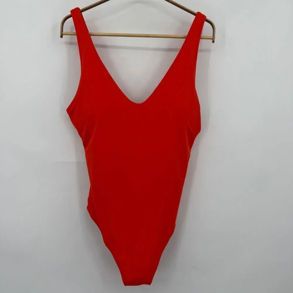Athleta Red Stretch Seychelles V-Neck One-Piece Swimsuit Size Large